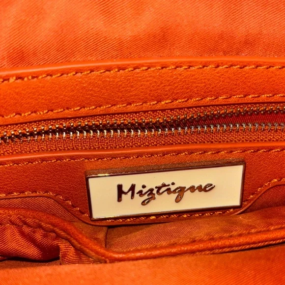 Miztique Tan and Cream Striped Tote Bag - Picture 2 of 3